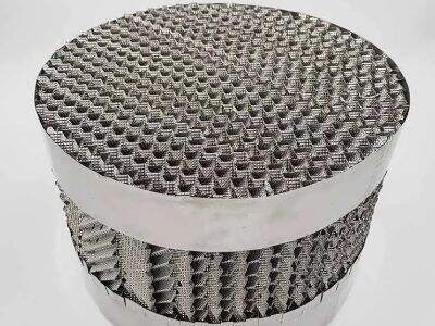 Structured packings support sharper fractionation for premium product yields