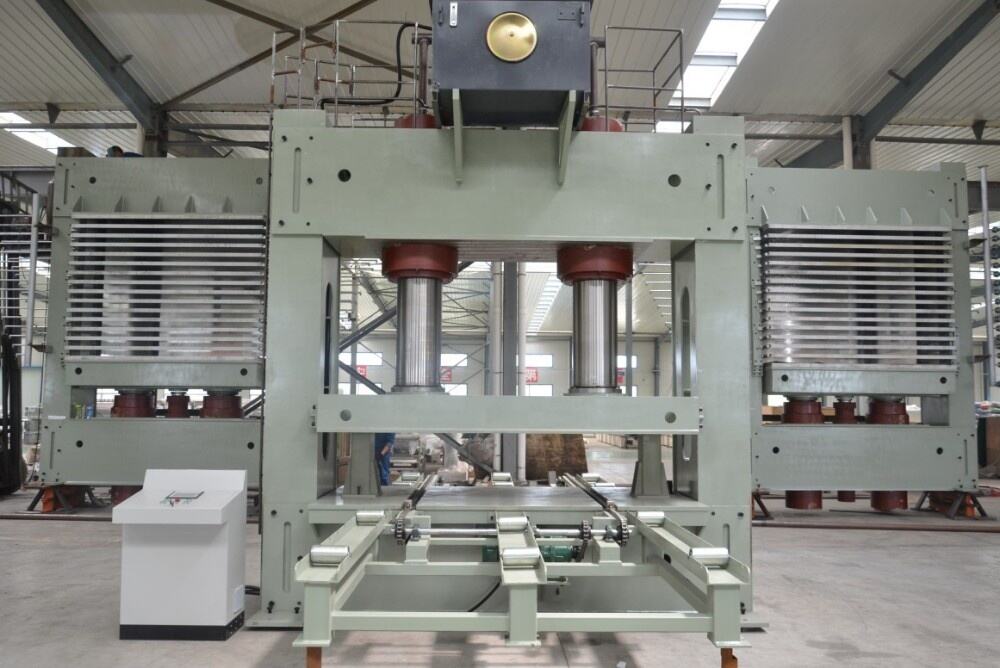 Hanvy new 4*4ft   high efficiency  veneer  cold press machine  with  class I plywood factory