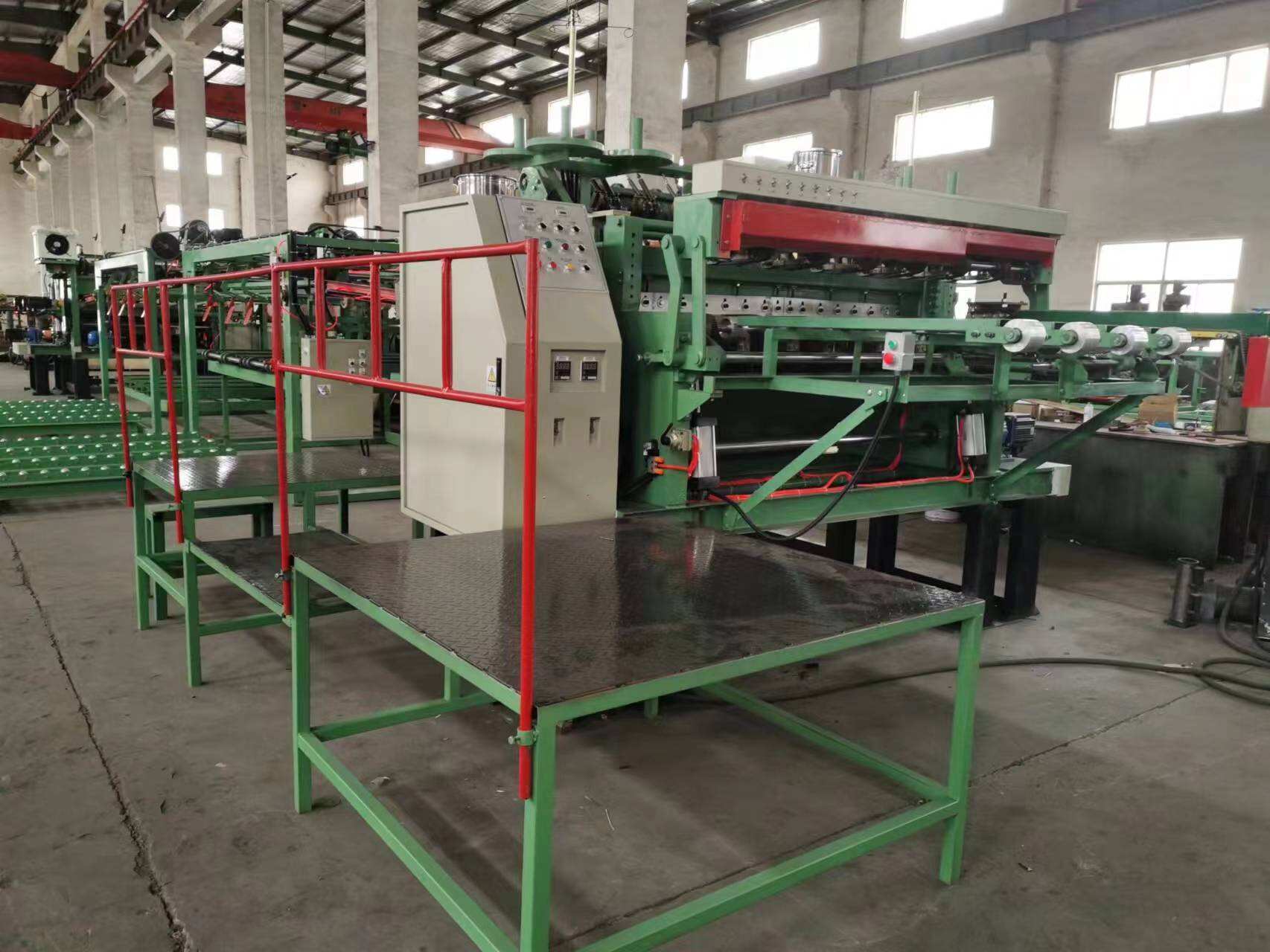 Hanvy Plywood Machinery 4 Bins and 6 Bins Plywood Sorting Line supplier