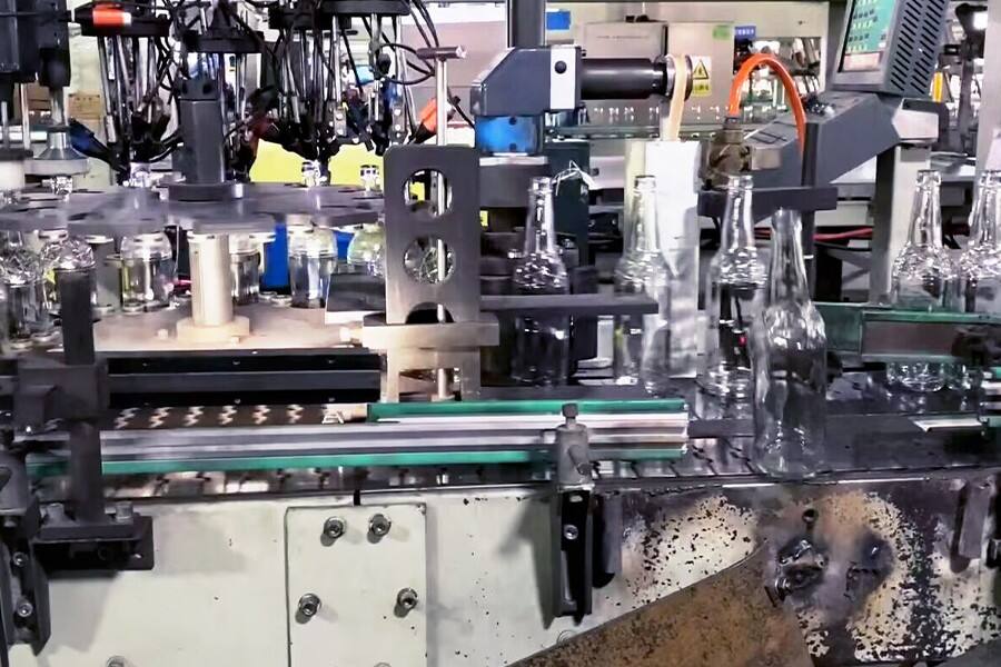 How Is Glass Made: Process Flow Of Glass Bottle Manufacturing