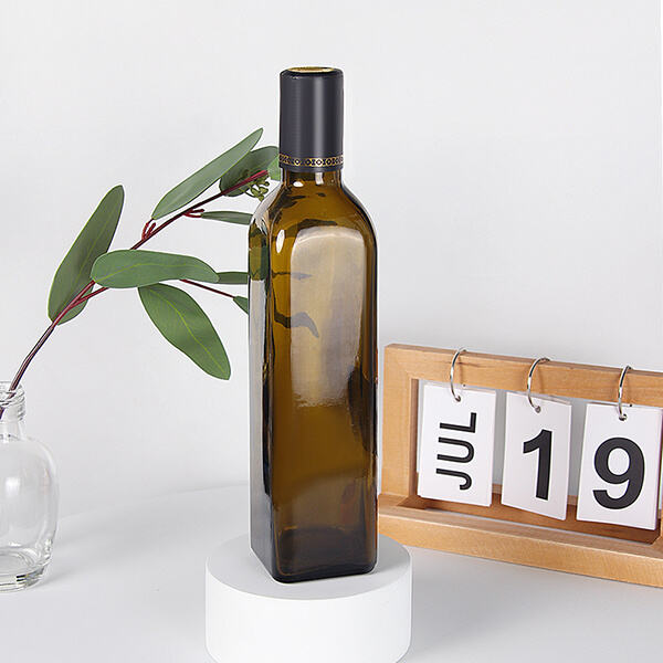 Avoid Mistaken Leakage and Spillage with Strong glass olive oil container