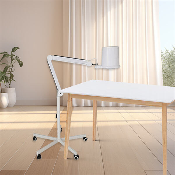 Clean and Hygienic Nail Salon Experience