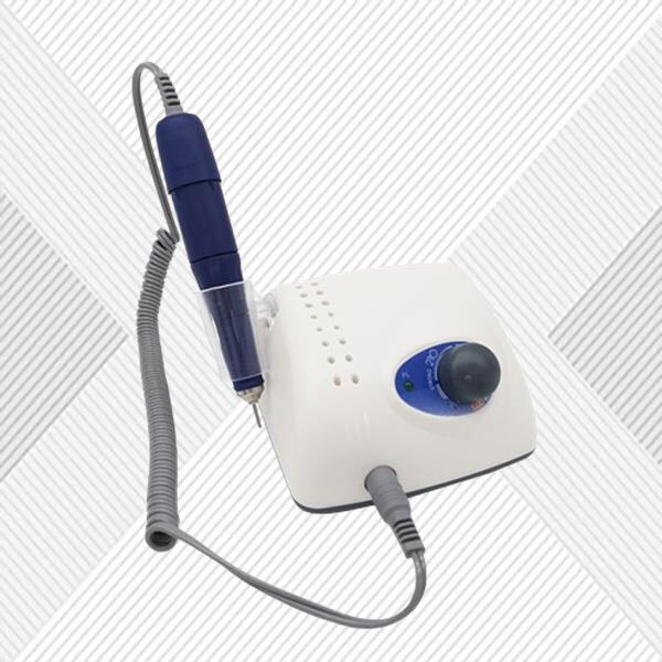 Objavte pohodlie a presnosť mikromotorového nehtového frézu