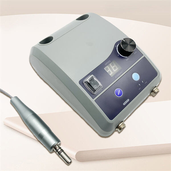 Paper essencial dels laboratoris dentals en crear dents bonics