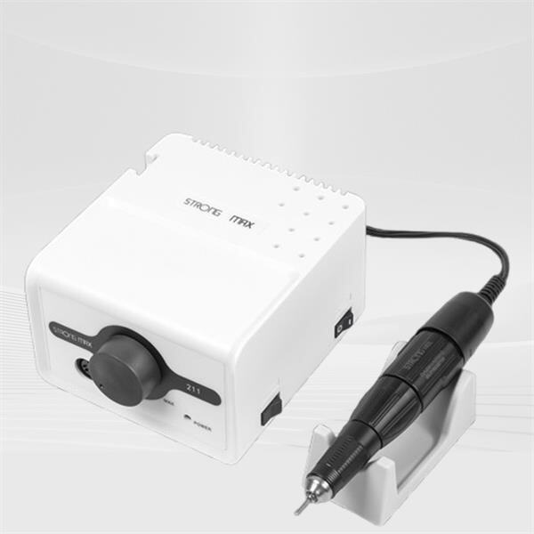 Get Polished and Perfect Nails with the Right Professional Tools