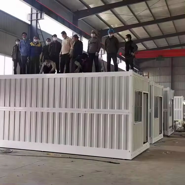 La Flexibilité de la Maison en Verre Préfabriquée.