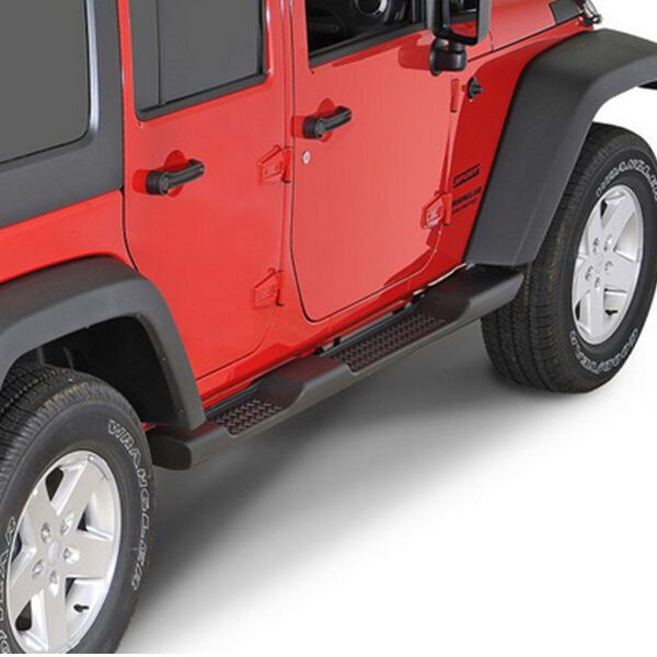 Proteggi l'esterno della tua Jeep e rendi l'accesso più facile con le scalette
