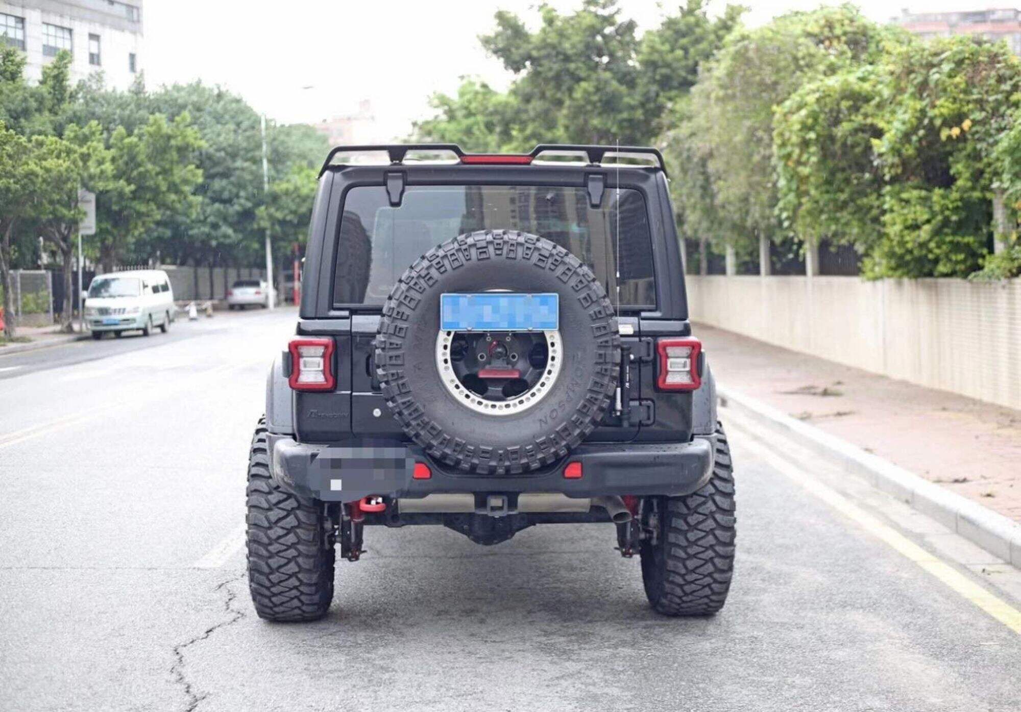 Spedking Wholesale Cheap car sand shelter bracket with light for Jeep Wrangler JL   