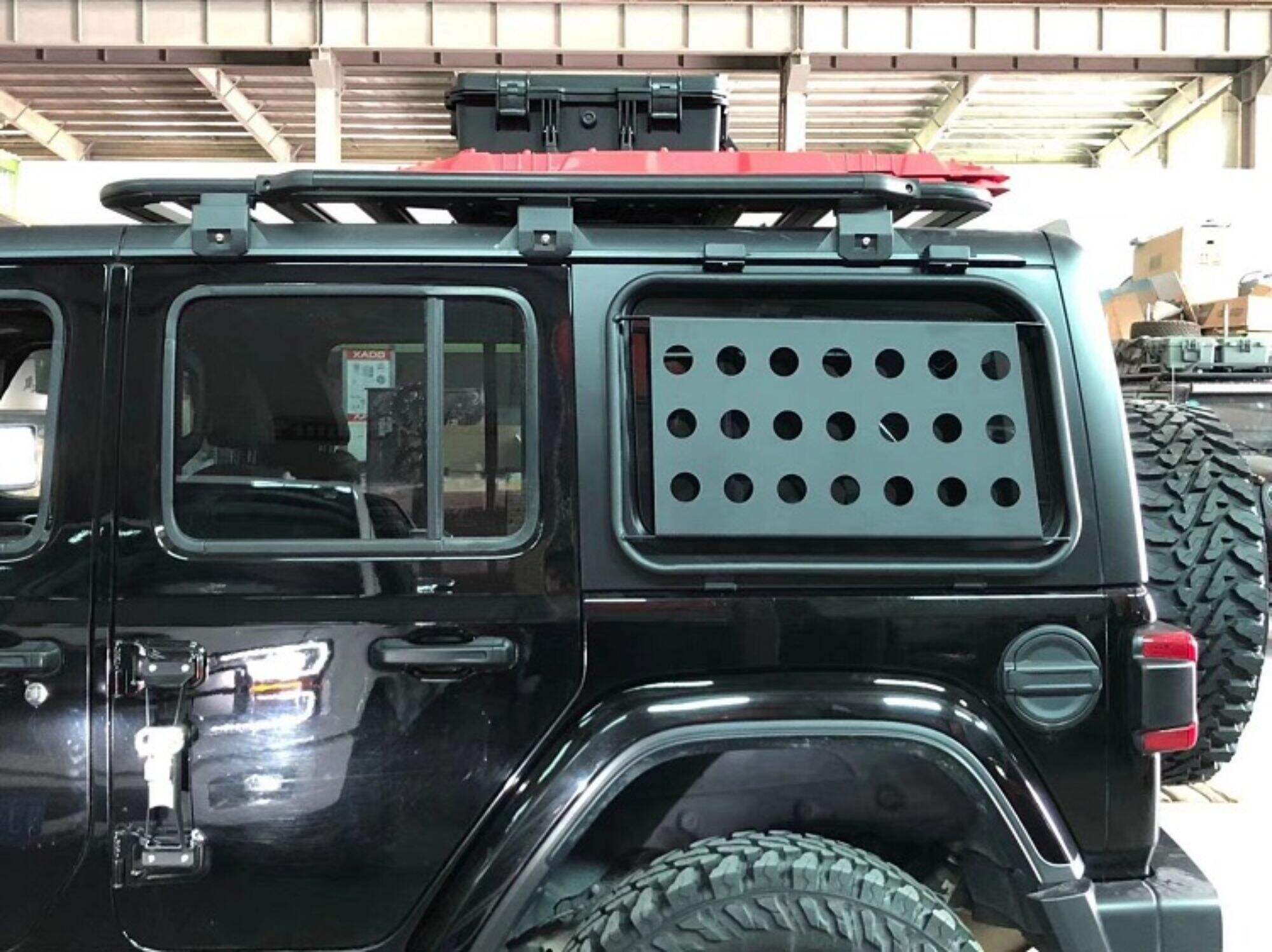 Spedking Hot Sell Rear Windshield Window Guard for Jeep Wrangler JL   