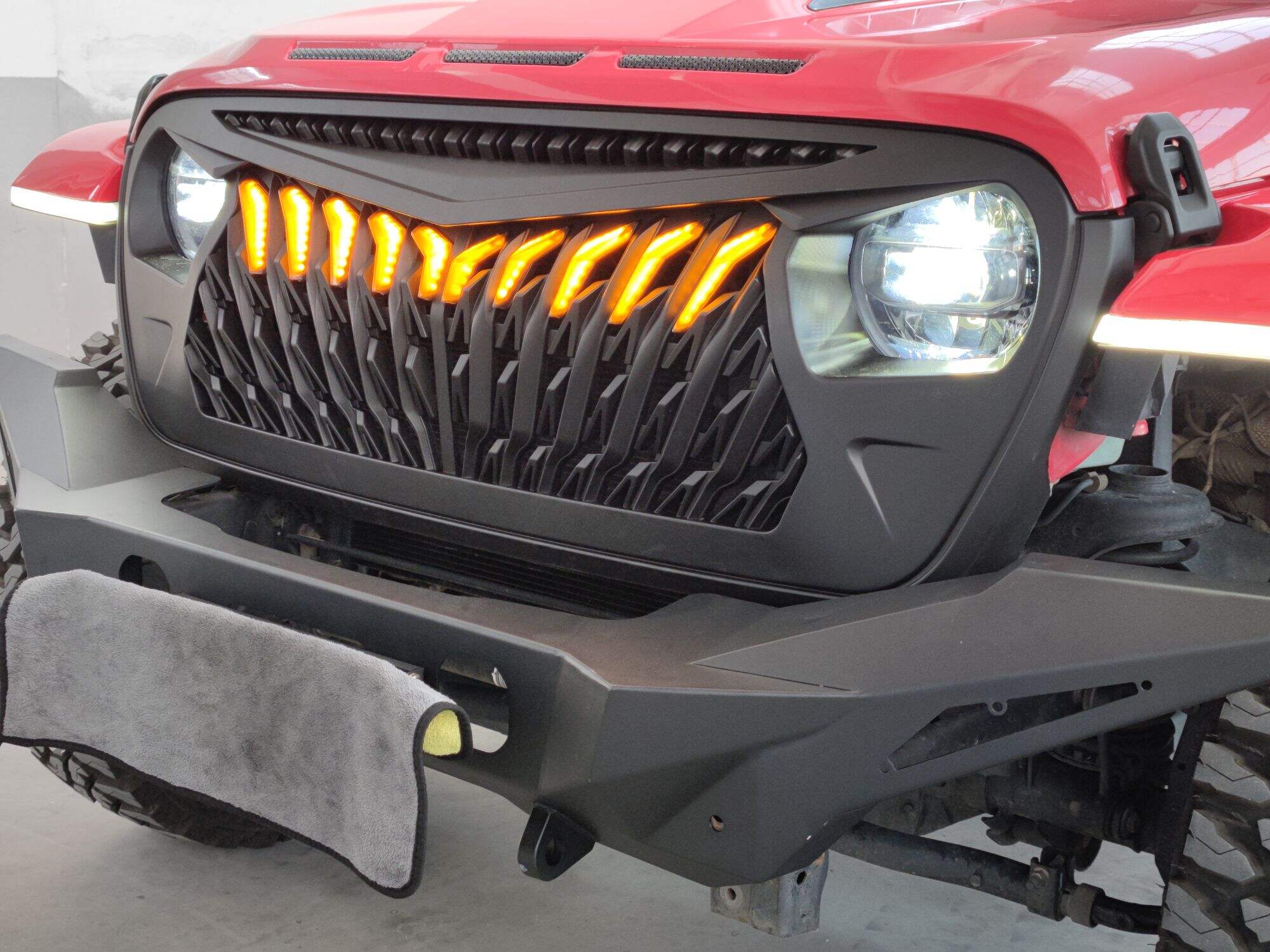 Spedking Explosive Models Grill for Jeep Wrangle JL