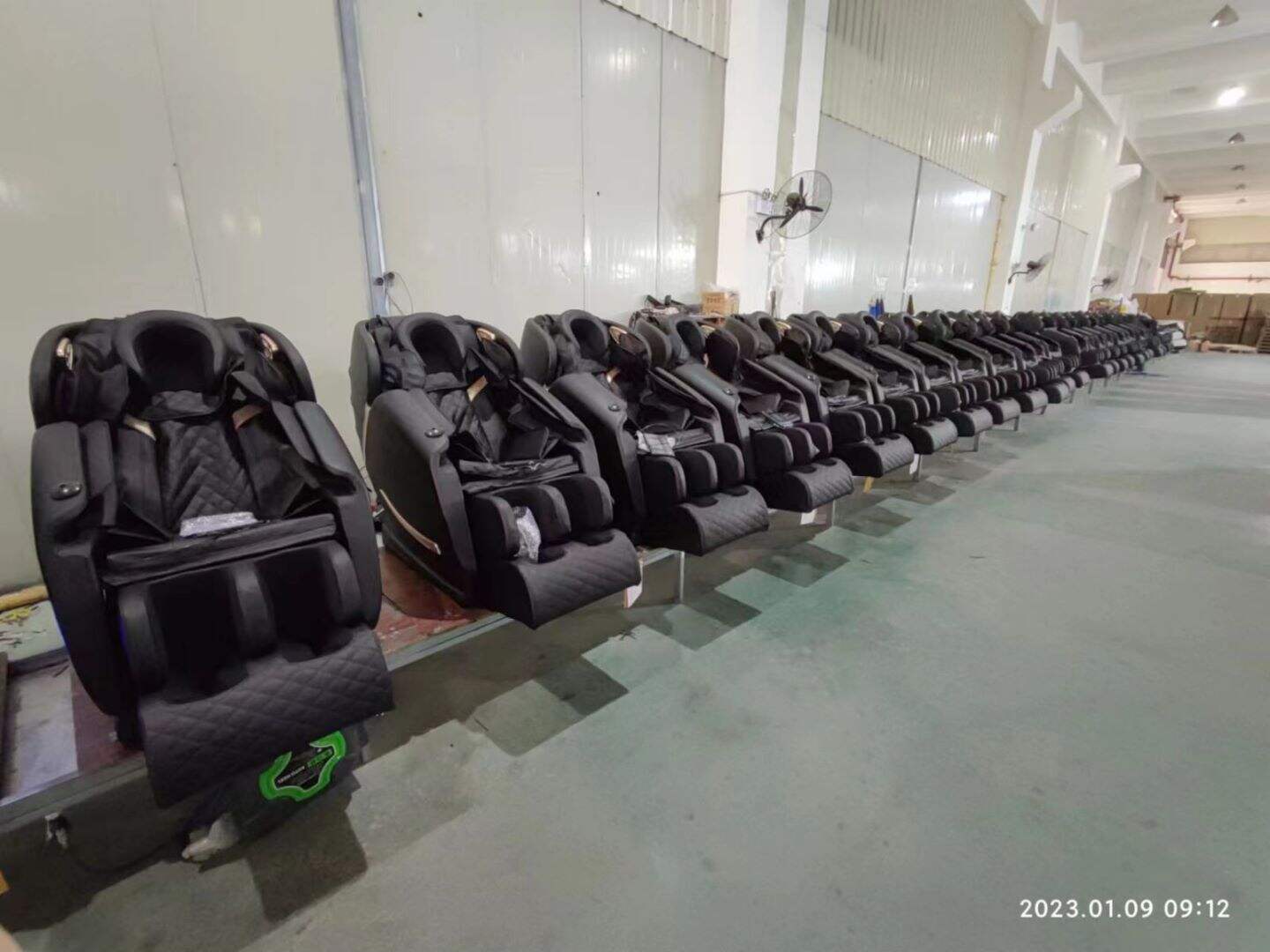 product guoheng massage chair voice control massage chair full body 8d zero gravity luxury fuan massage chair control screen-6