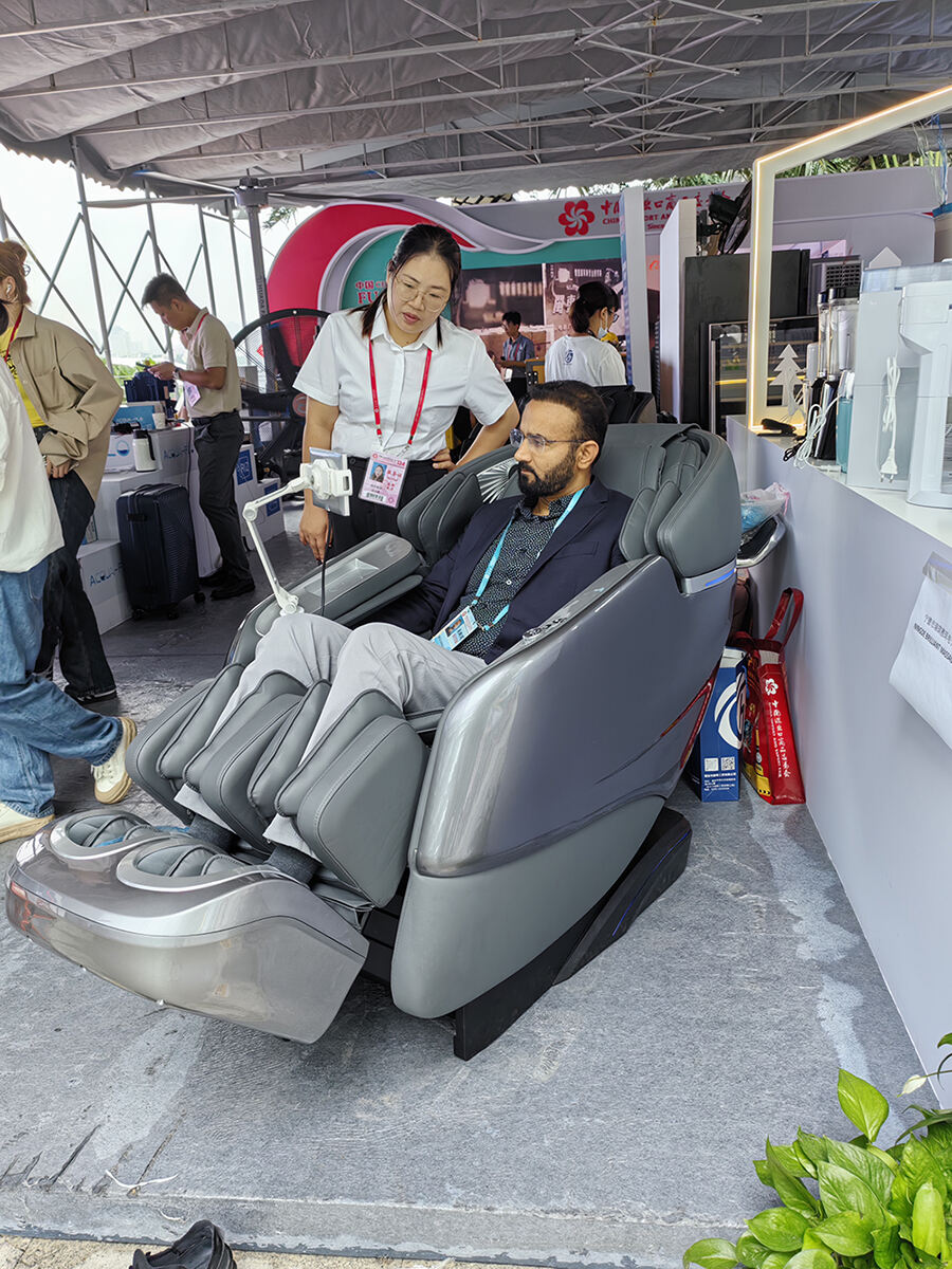 product guoheng massage chair automatic robotic 4d zero gravity luxury stretch sl track full body massage chair-2