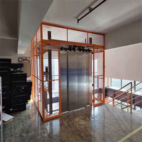 Maximize Your Space with a Vertical Cargo Elevator