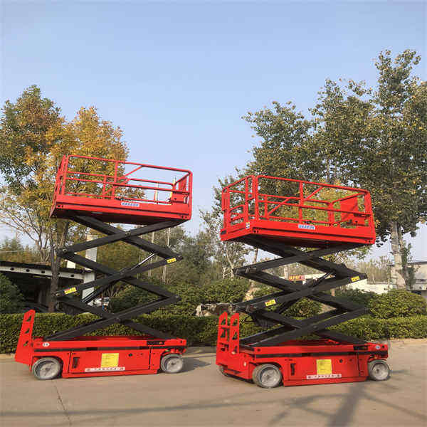 Why Businesses Opt for Hydraulic Table Lifts