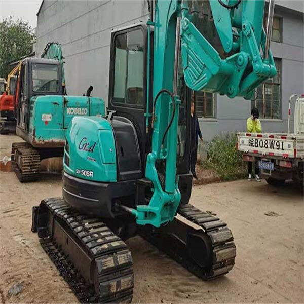 Utilizarea excavatoarelor Yanmar