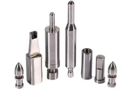 Mi okozza a kivágó és formázó szerszámok kopását, és hogyan lehet ezt megelőzni?