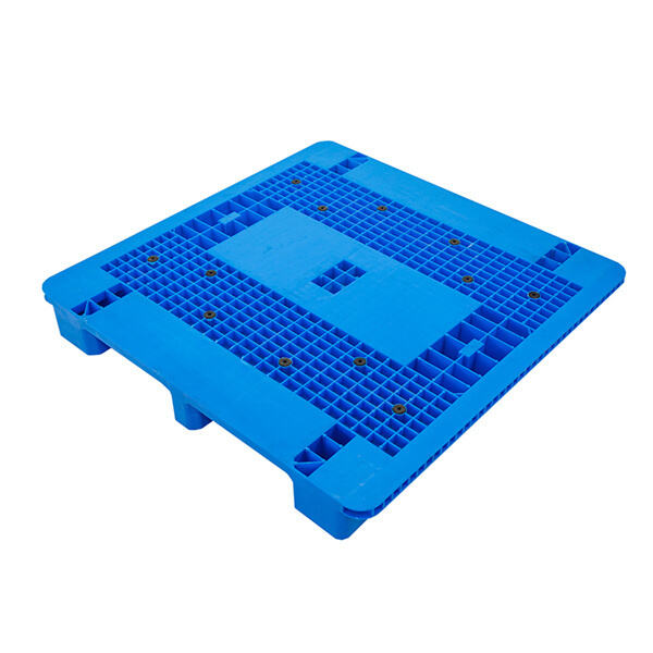 With their robust build and resilience to damage, durable plastic pallets offer peace of mind for transporting goods