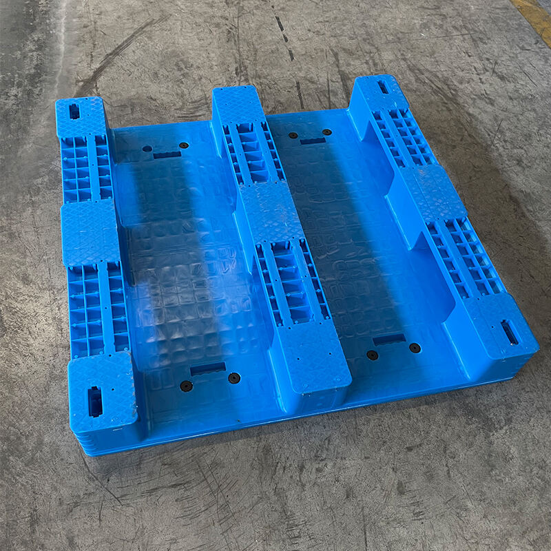 3 skid Heavy duty plastic pallet 1200x1200x165 Welded flat top transporting plastic pallets Fireproof and waterproof details