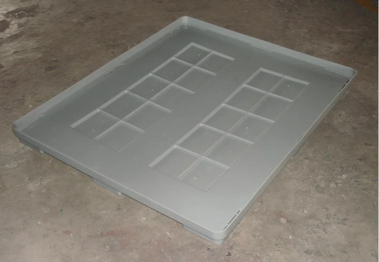 vented pallet box 1200 x 1000 x 810 mm large storage vegetable fruit plastic pallet container folded Lypallets factory