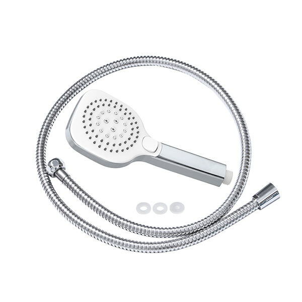 Transformez votre douche quotidienne en une expérience similaire à celle d'un spa avec une tête de douche haute pression et un flexible de qualité