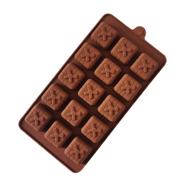 Melt-in-Your-Mouth Christmas Treats with Chocolate Moulds