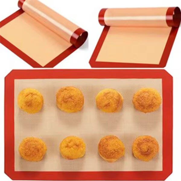 Effortlessly create beautiful and evenly baked cookies with a silicone baking sheet.
