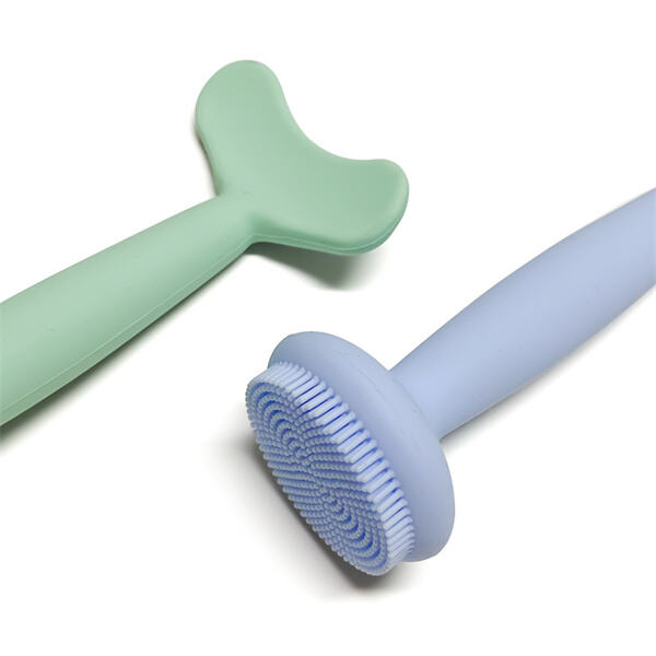 Achieving a Perfect and Even Mask Application Every Time with an Applicator"