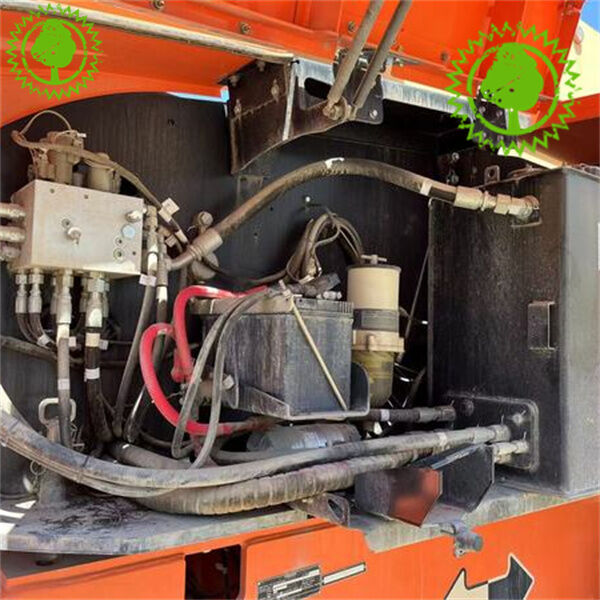 Menggerakkan beban berat dengan lancar menggunakan mounting lift.