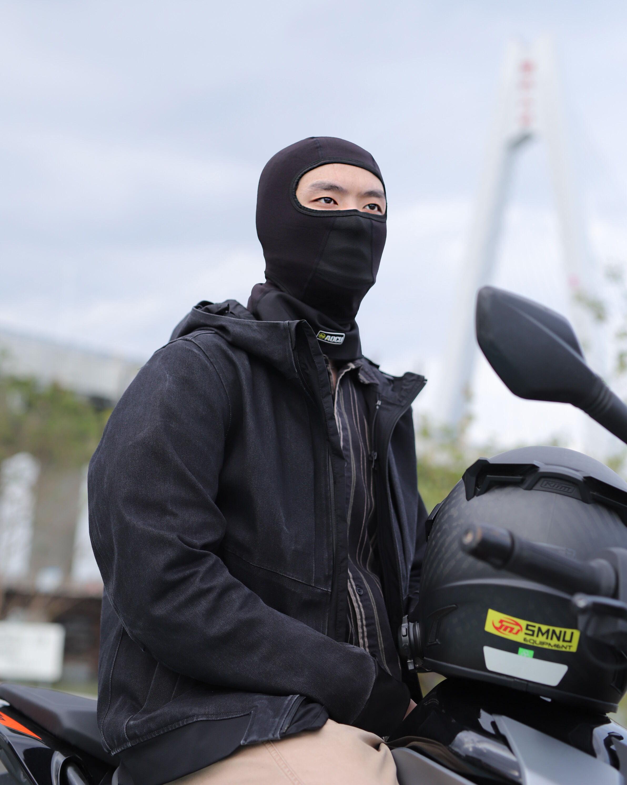 Biking headgear