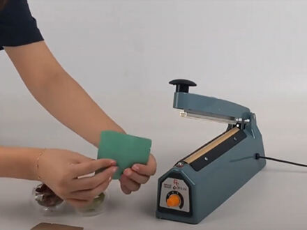 How to seal Square Aluminum Pouches 80 Series using the sealing machine