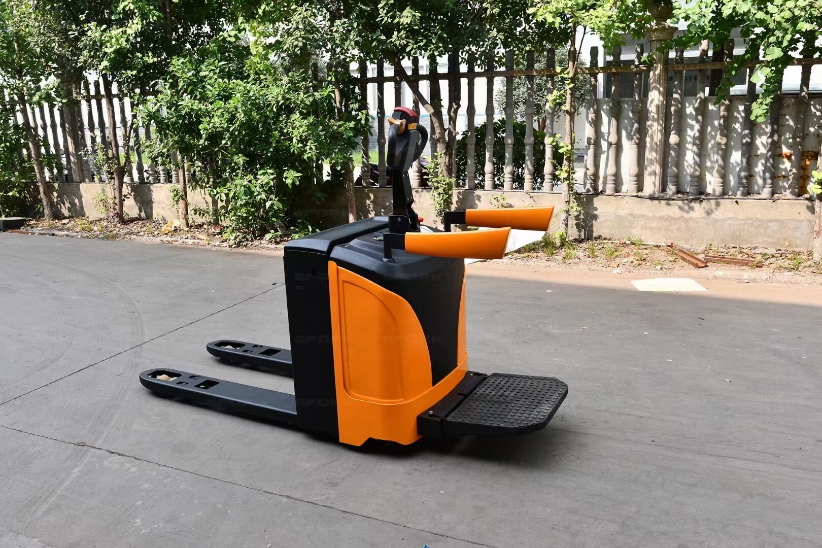 NEOlift pallet truck