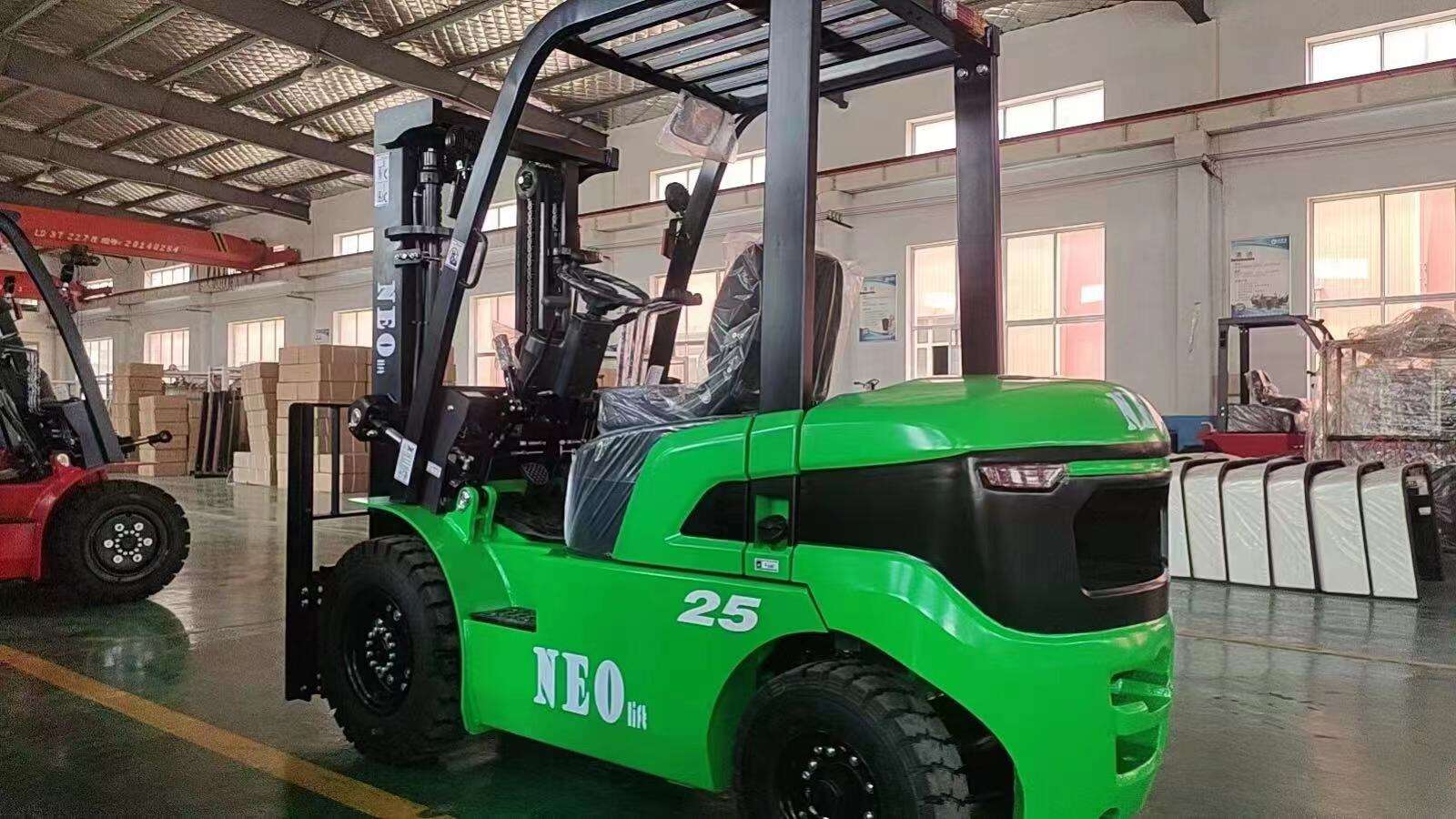 NEOlift benzinli forklift