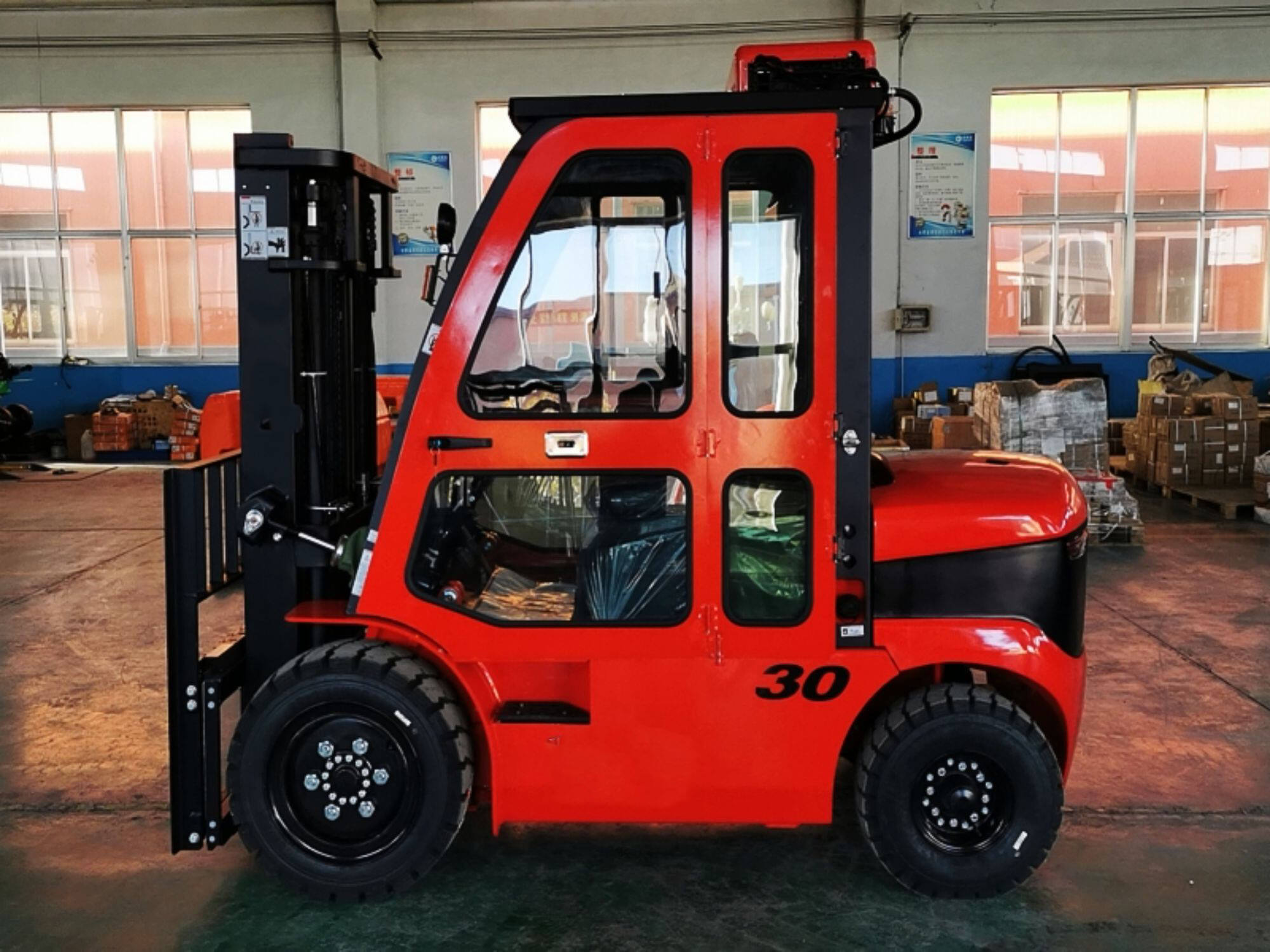 A customized diesel forklift will be sent to Ukraine soon