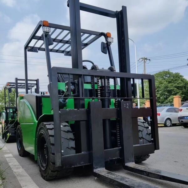 Protection in Heavy Forklifts