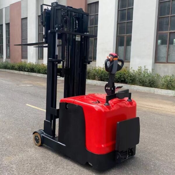 Innovation in Standup Reach Truck