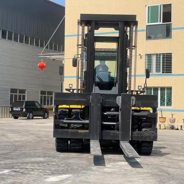 Nakliye Konteyner Forkliftlerinde Yenilik