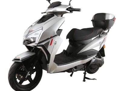 Comment les caractéristiques de sécurité des cyclomoteurs électriques sont conçues