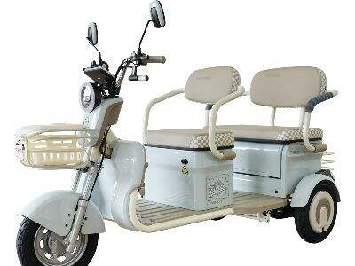 How to Optimize Battery Life in a Retro Electric Moped