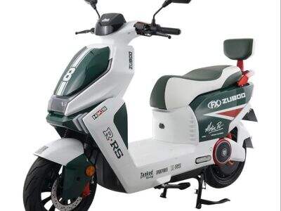 How Foldable Electric Moped Technology Enhances Urban Mobility