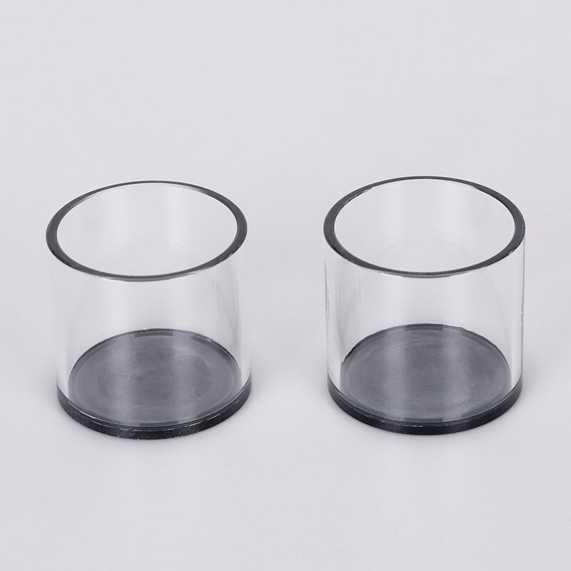 Durable et éco-responsable, la cuvette Kartell réduit la consommation d'eau et soutient un mode de vie plus responsable.