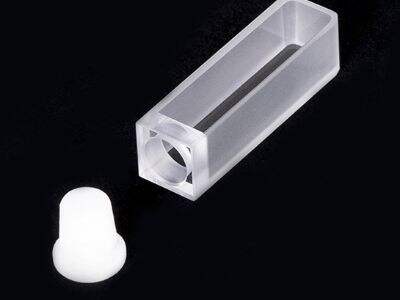 Hvordan vælger man en fluorescens-cuvette med fire klare sider