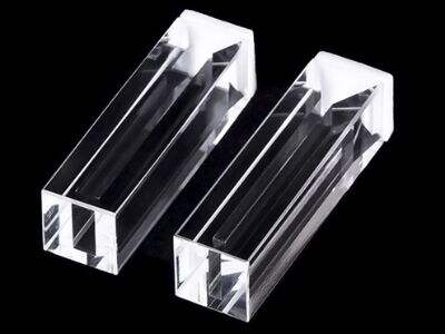 Sviluppo di una procedura operativa standard per la pulizia e la manutenzione delle cuvette in quarzo