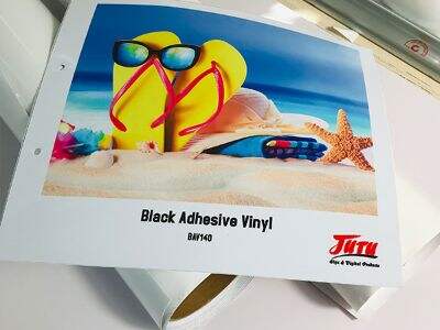 ما الذي يجعل الفينيل ذاتي اللصق فعّالًا للطباعة التجارية عالية الحجم؟