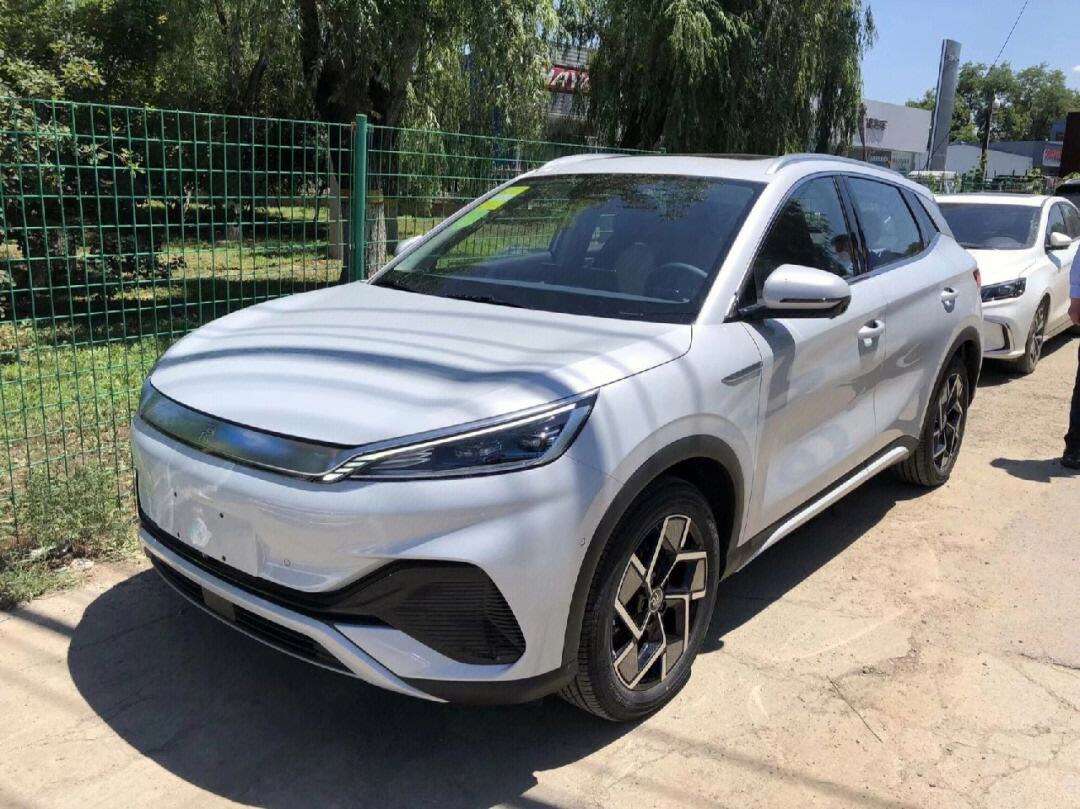 Direct Wholesale 2022 New Energy Vehicle 5 Seats SUV ATTO 3 BYD Yuan PLUS Ev Car details