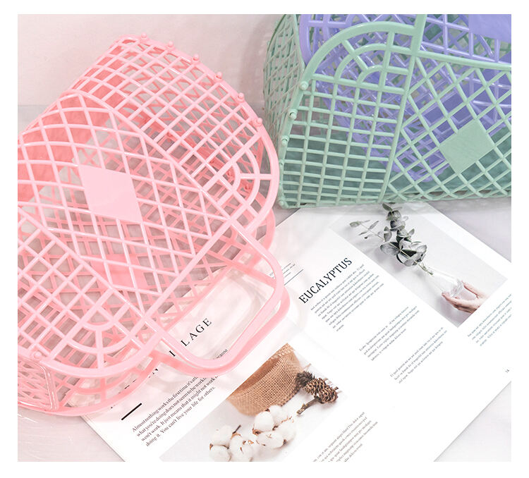 ITEM NO.2011 Small Size Personalized Nordic PE Handbag Beach Bag Storage Detachable Shopping Storage Basket Plastic Tote Bag details