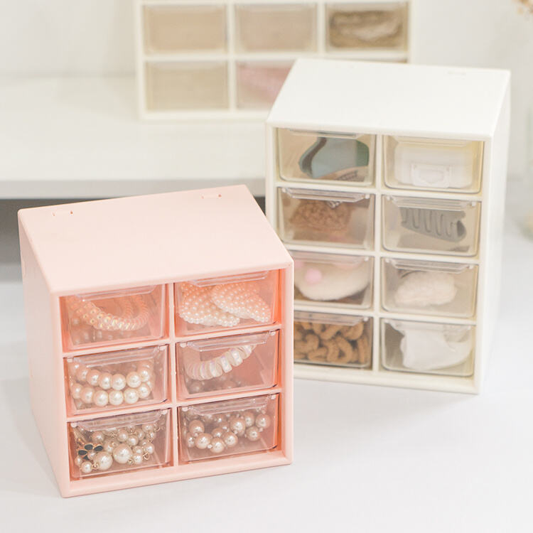 Store your cosmetics neatly and easily with our makeup organizer box.