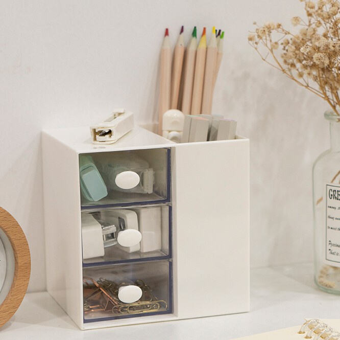 A stylish plastic pen stand for a clutter-free workspace