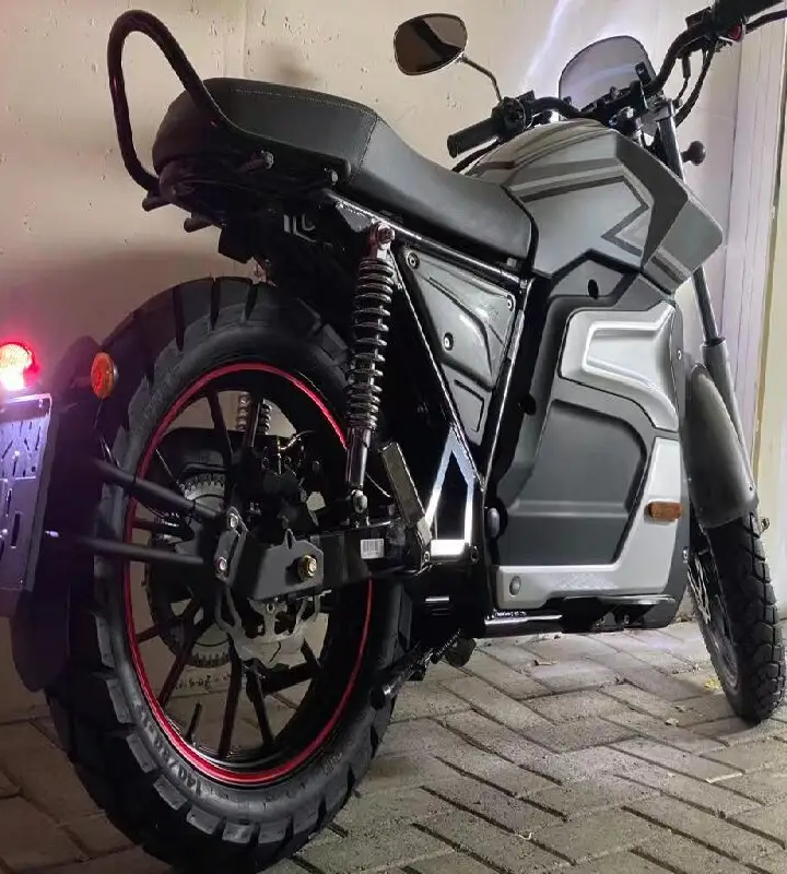 The Safety Features of Modern Electric Motorcycles