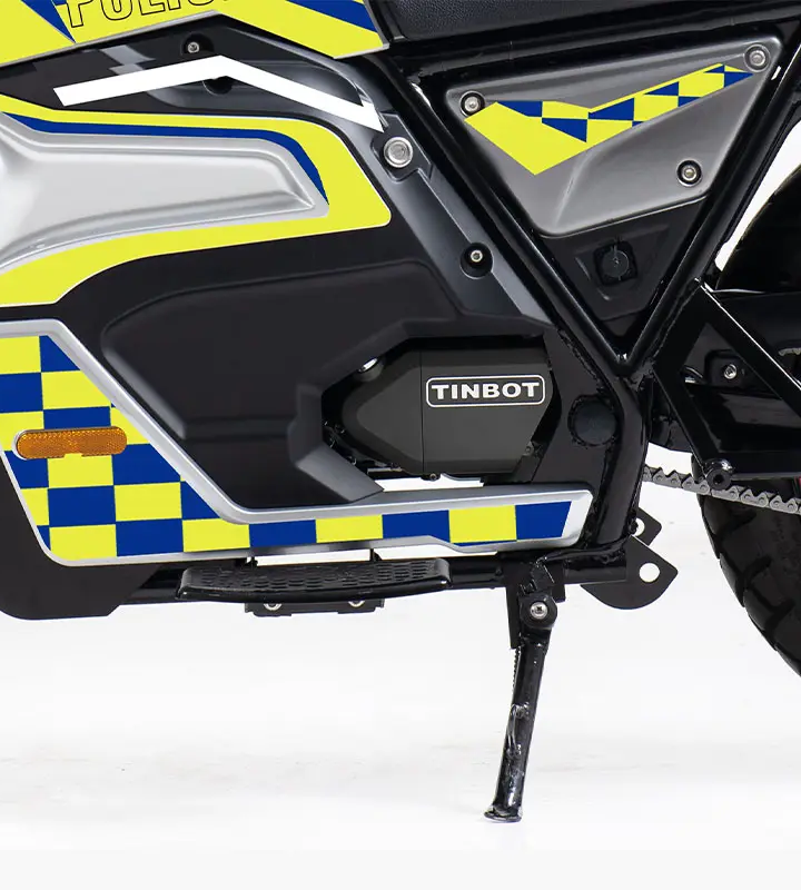 Energy Efficiency and Zero Emissions for Police Deployments