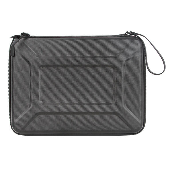 패션을 포기하지 않고 장치를 보호하세요